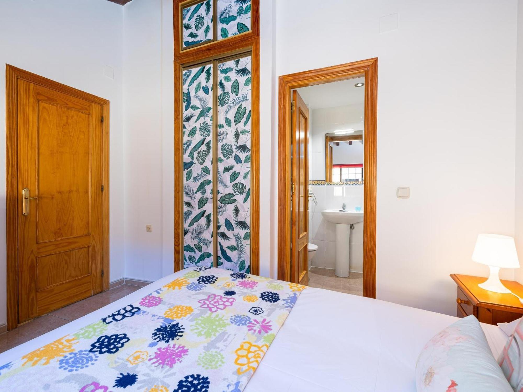 H2M Lazcano With Sunny Terrace In Old Town Málaga Kültér fotó