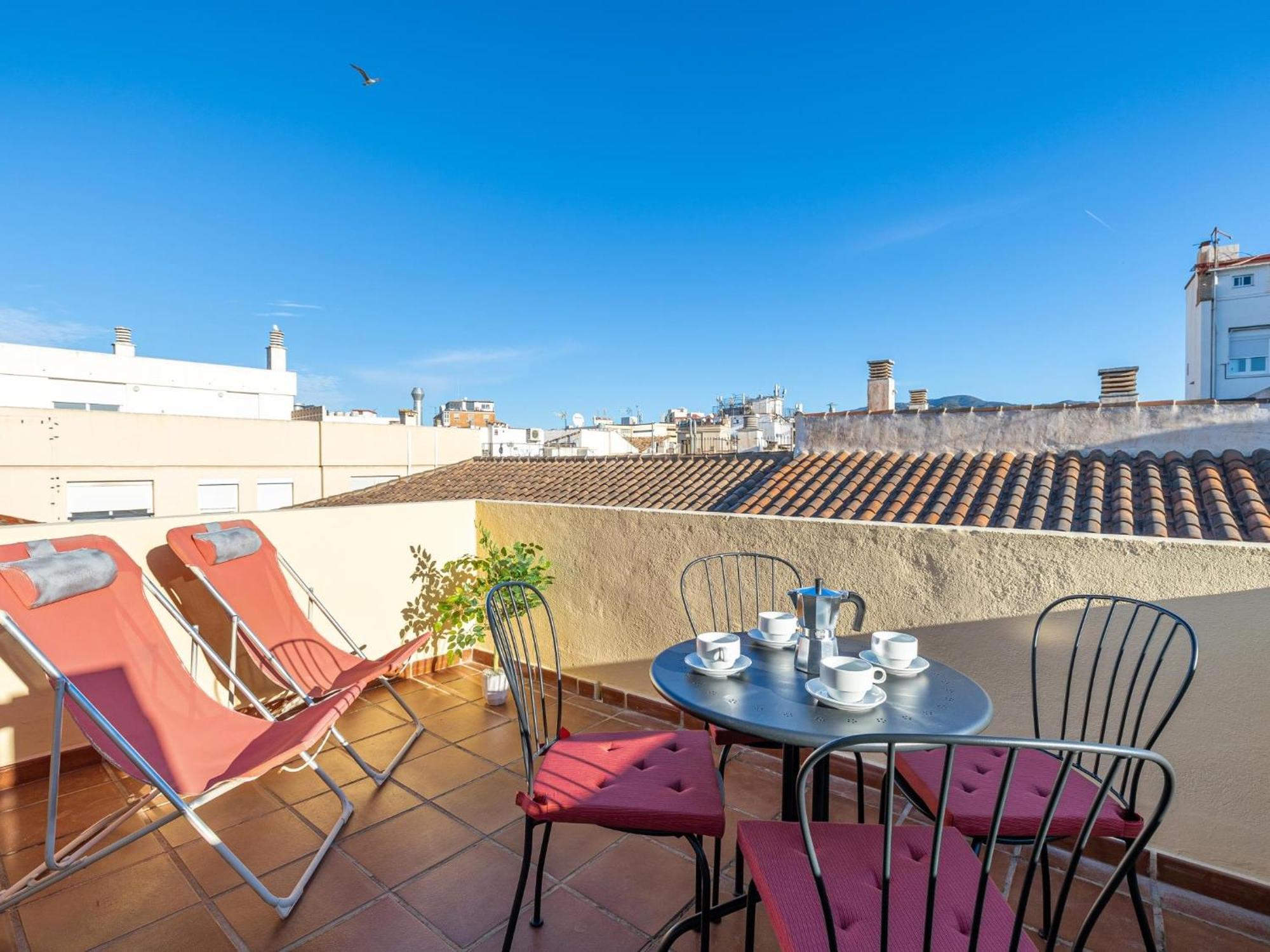 H2M Lazcano With Sunny Terrace In Old Town Málaga Kültér fotó